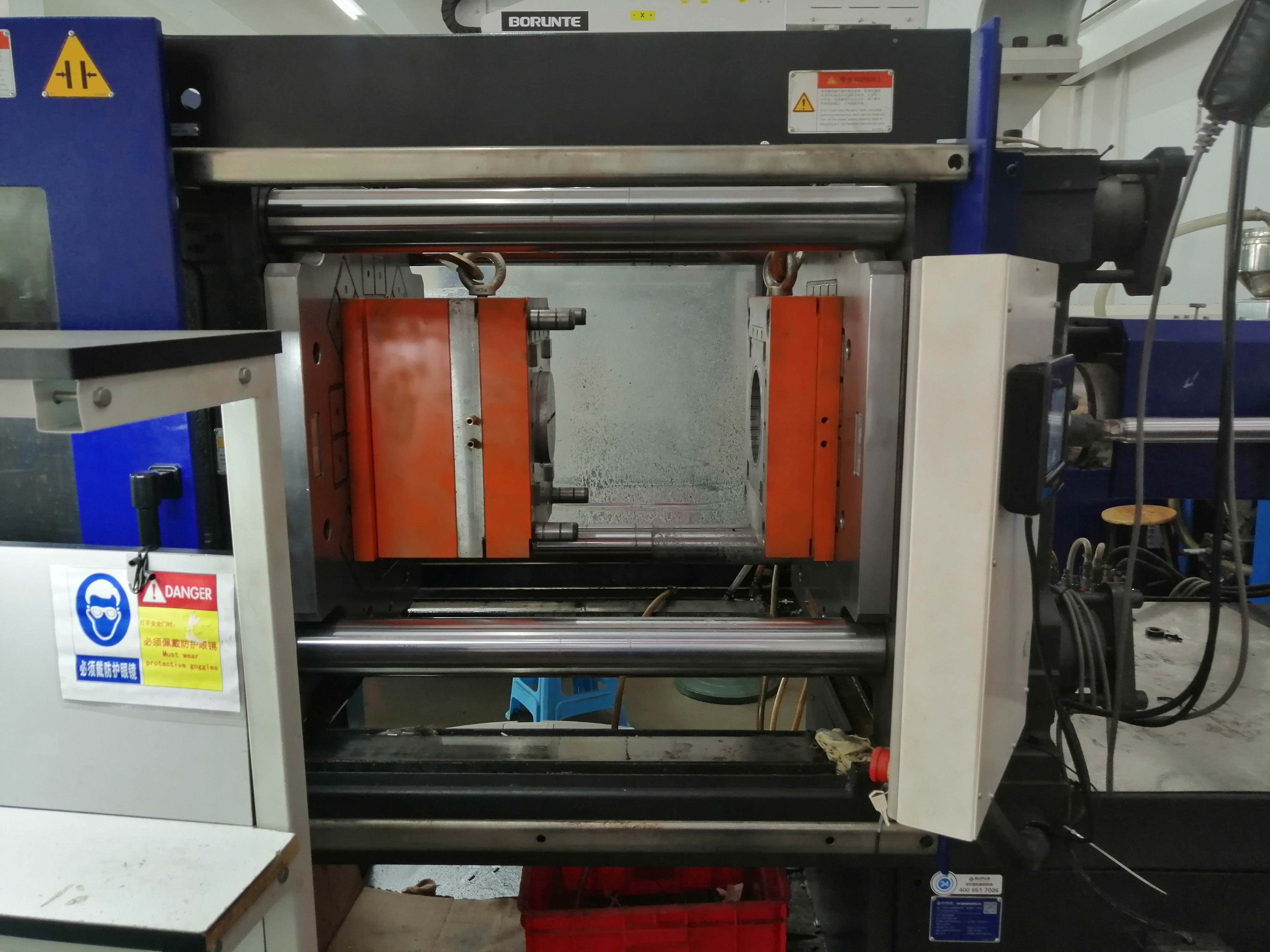 注塑機快速換模系統(tǒng)，磁力模板